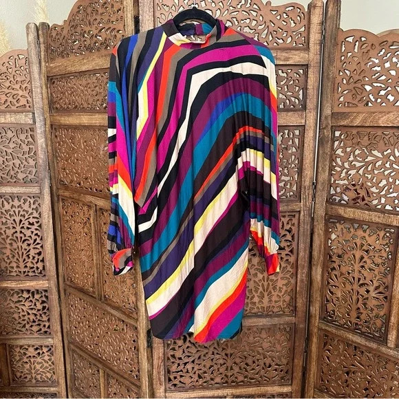 NWT TRINA TURK MULTICOLOR STRIPE OPEN BACK MINI DRESS size smalll reg $255 - Picture 2 of 5